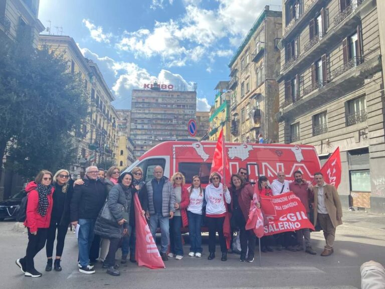 La FLC CGIL Campania ha partecipato, con il Camper dei Diritti, alla manifestazione nazionale contro l’Autonomia Differenziata svoltasi a Napoli, oggi 16 marzo 2024